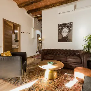 Magalhaes - Trad Flat In Poble Sec, Near Ramblas , Barcelone Espagne